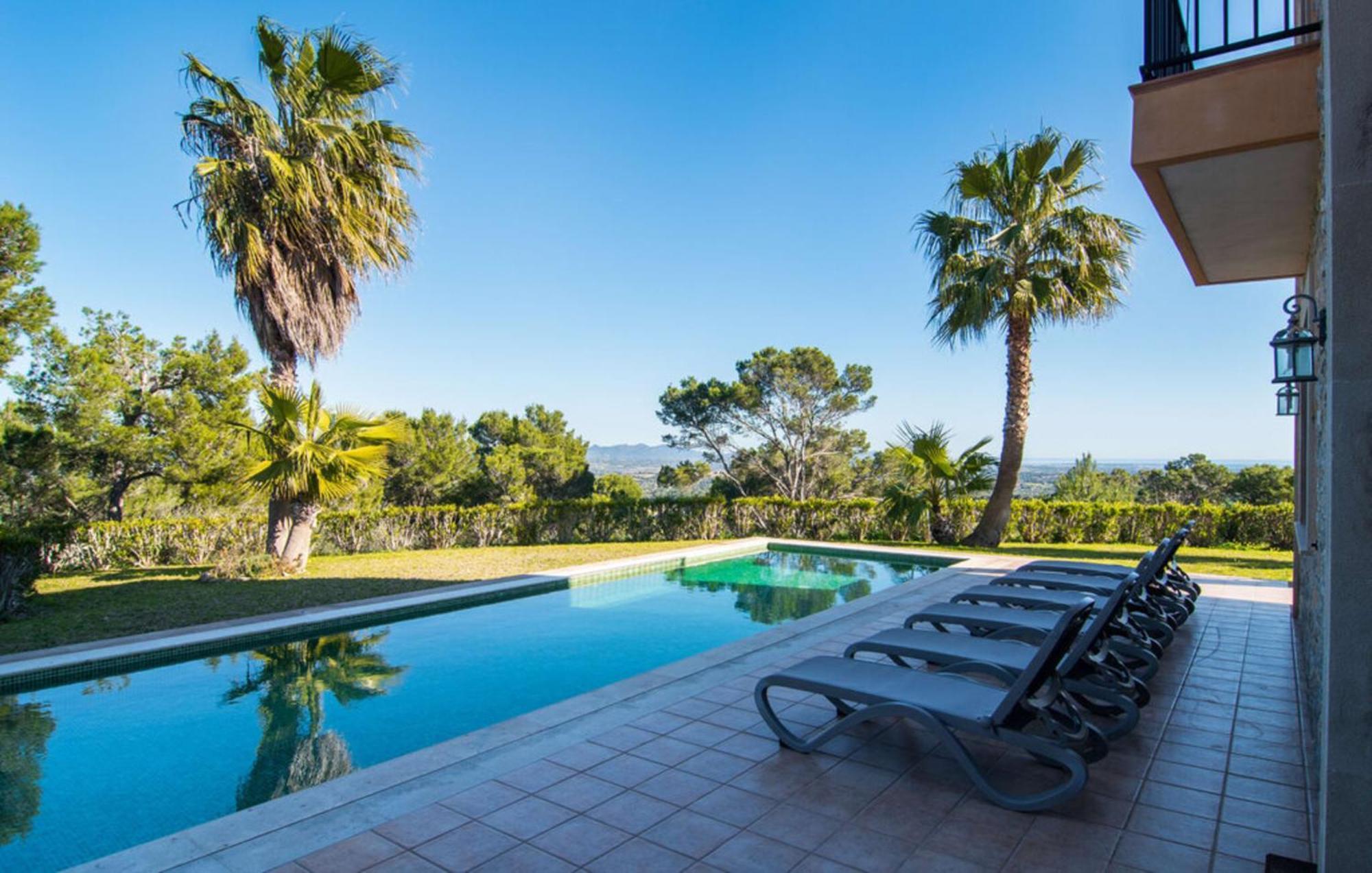Dues Villa Manacor (Mallorca)